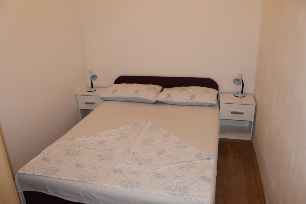 Apartment Nera Pula Buitenkant foto