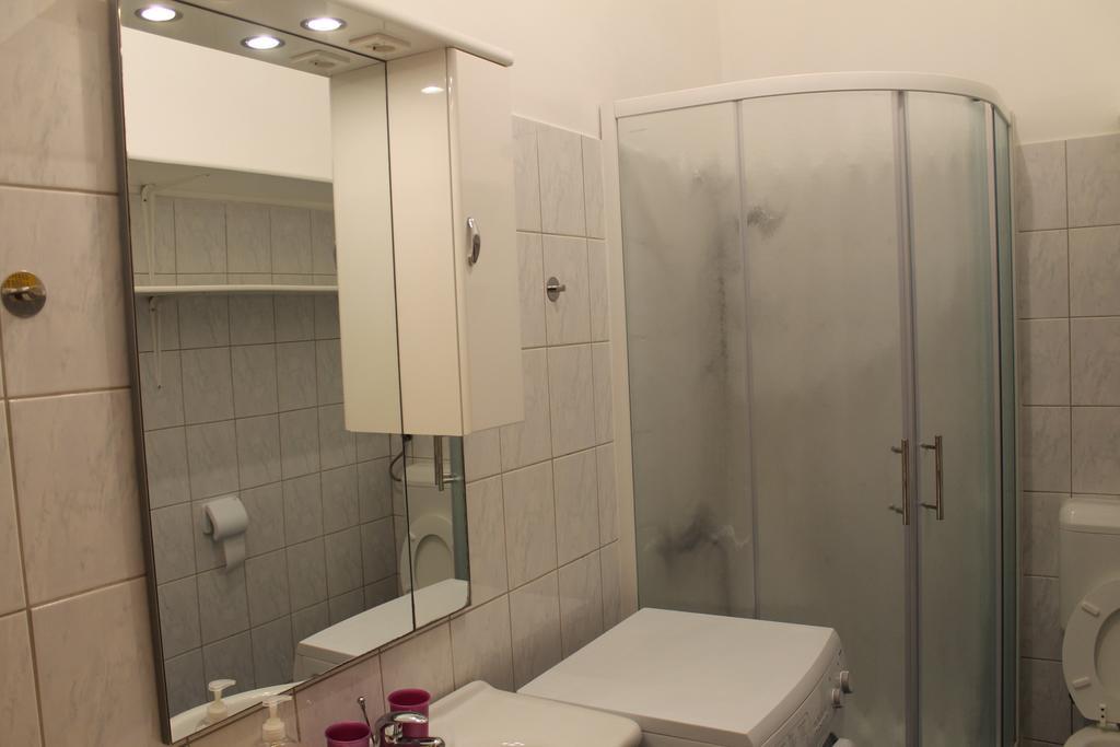 Apartment Nera Pula Buitenkant foto