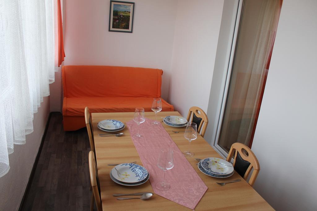 Apartment Nera Pula Buitenkant foto